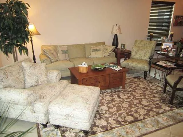Photo of 6227 Thames Place