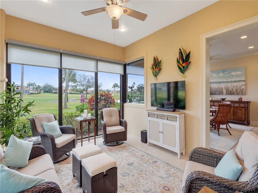 Photo of 1765 Victoria Circle