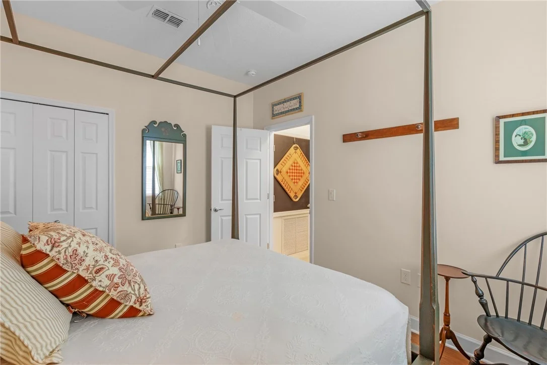 Photo of 4241 Diamond Square