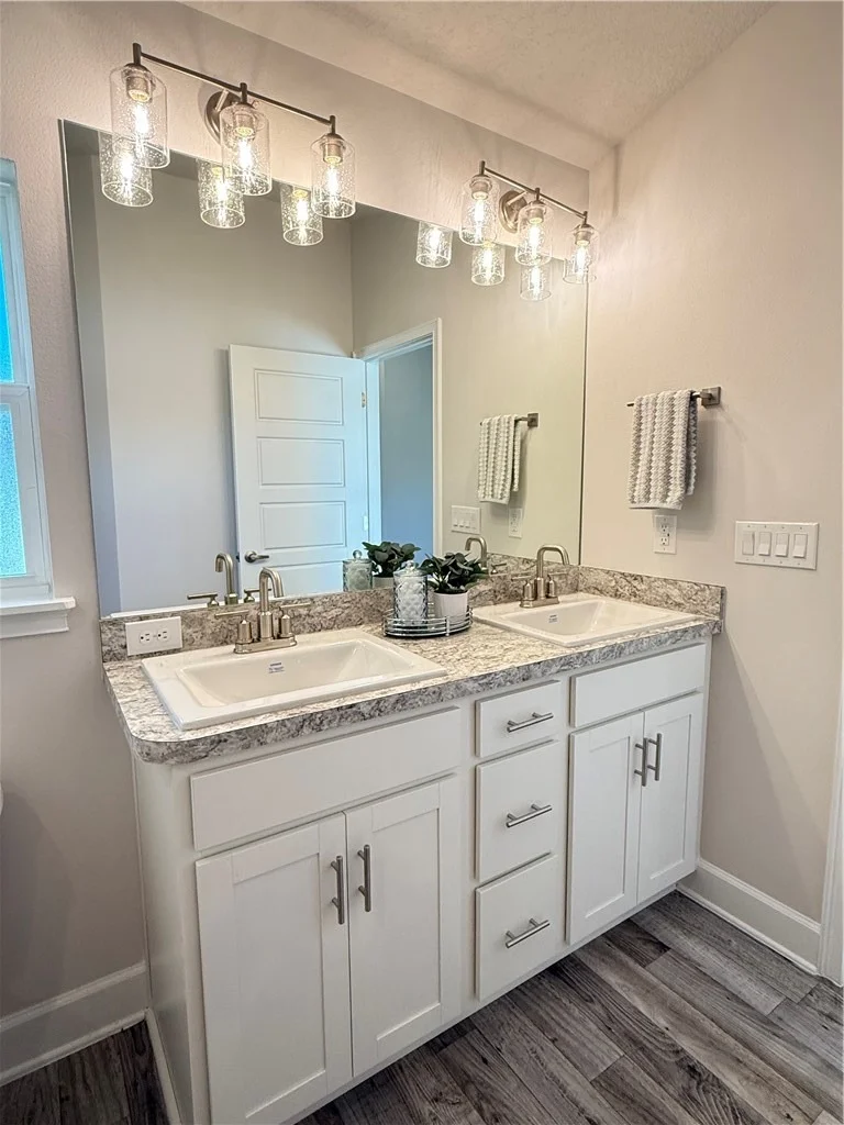 Photo of 302 Quarry Lane