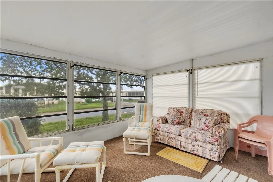 Photo of 959 Laurel Circle