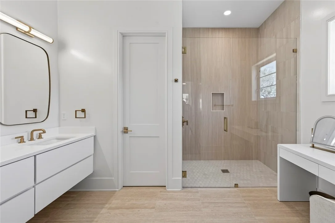 Photo of 901 Jasmine Lane