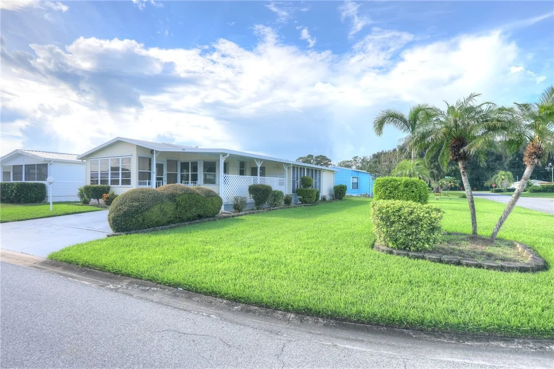 Photo of 345 Macadamia Drive