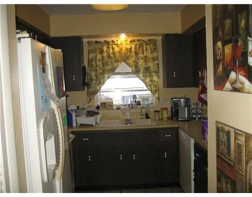 Photo of 701 Periwinkle Drive
