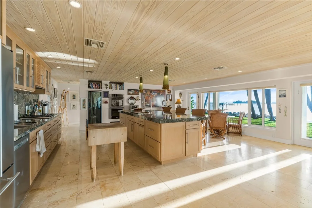 Photo of 497 River Prado
