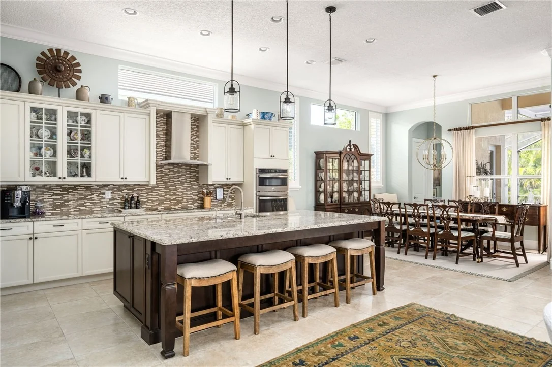 Photo of 1101 Riverwind Circle