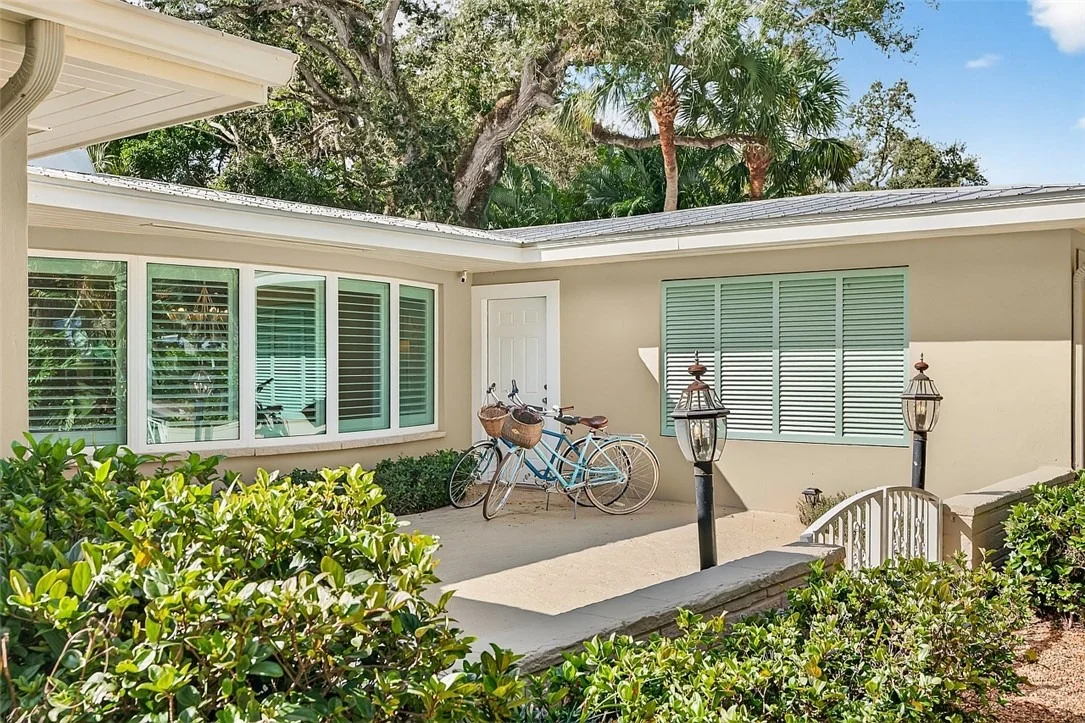 Photo of 456 Eugenia Road