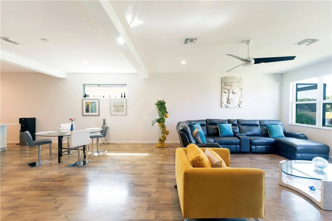 Photo of 2172 Falls Manor