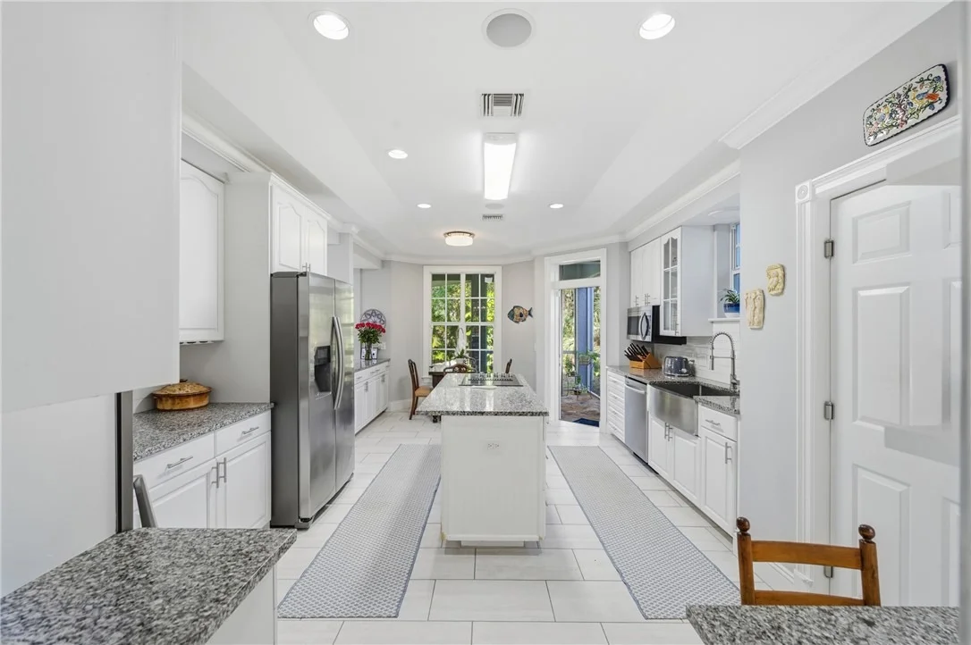 Photo of 881 Robin Lane