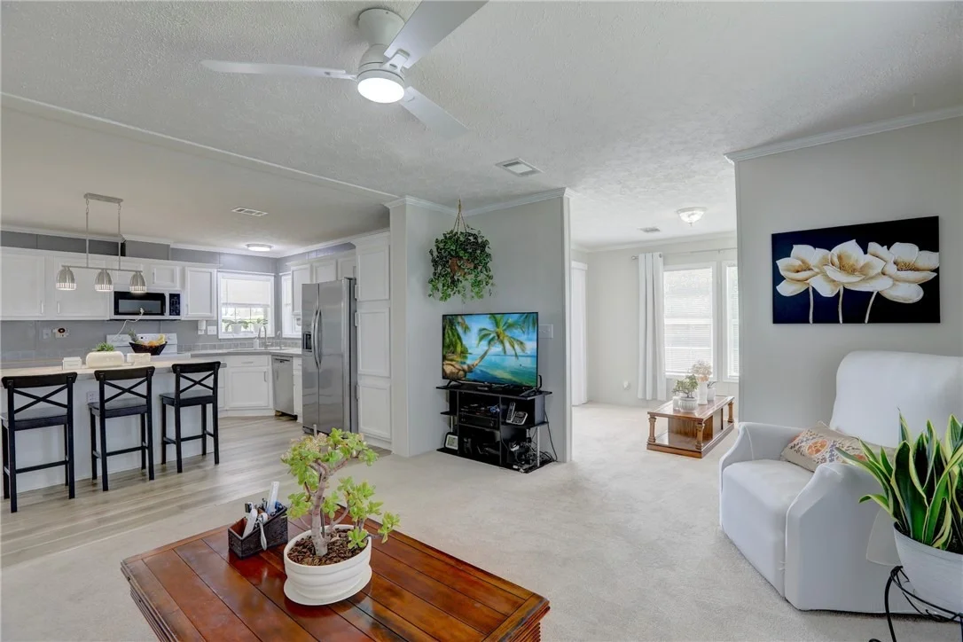 Photo of 926 Oriole Circle