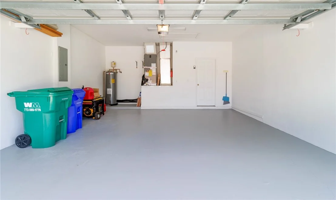 Photo of 1303 Shoreline Circle