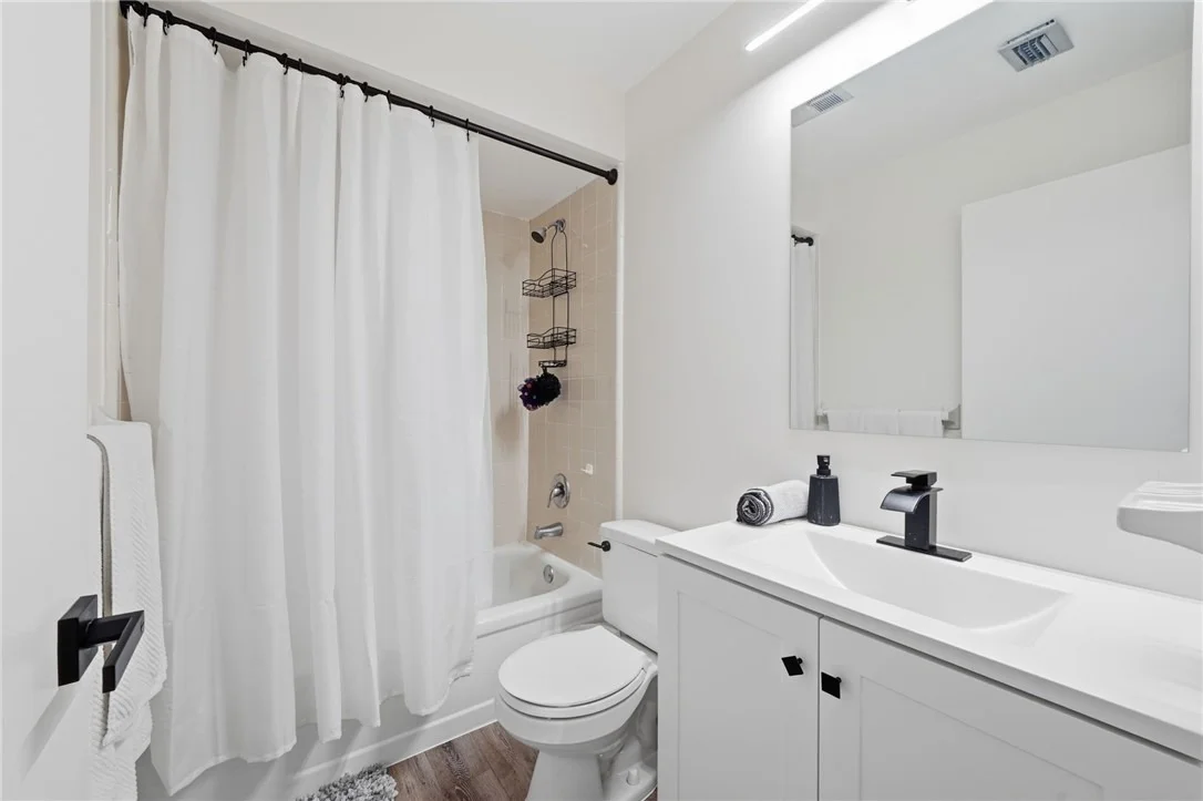 Photo of 273 Easy Street