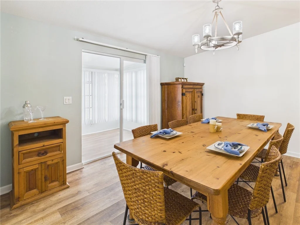 Photo of 573 Dolphin Circle