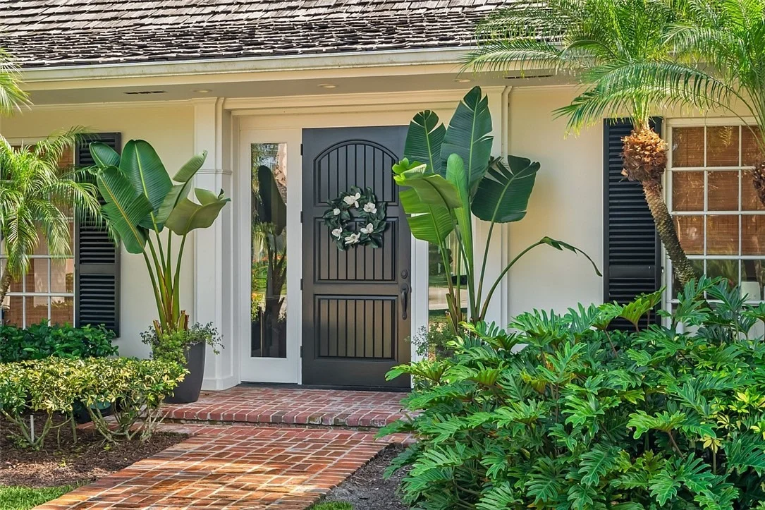 Photo of 190 Oleander Way