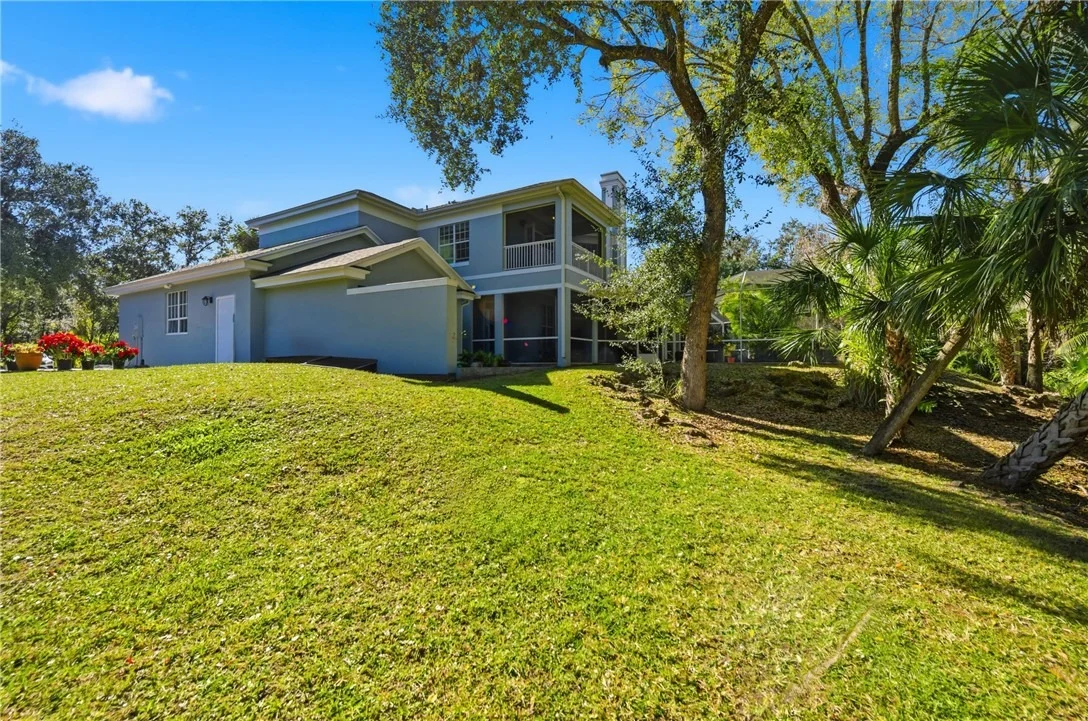Photo of 881 Robin Lane