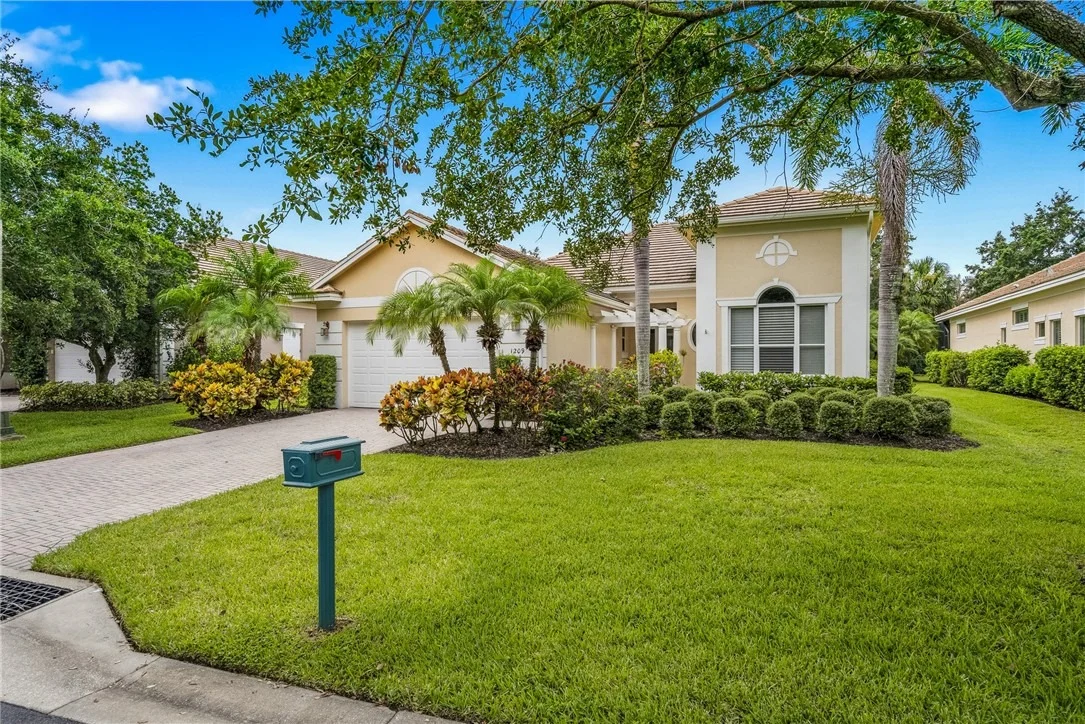 Photo of 1209 River Wind Circle