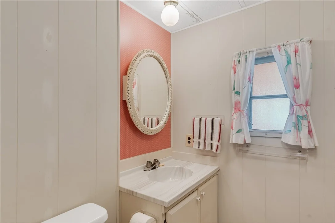 Photo of 959 Laurel Circle