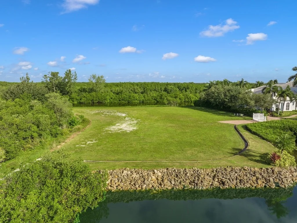 Photo of 325 Estuary Drive