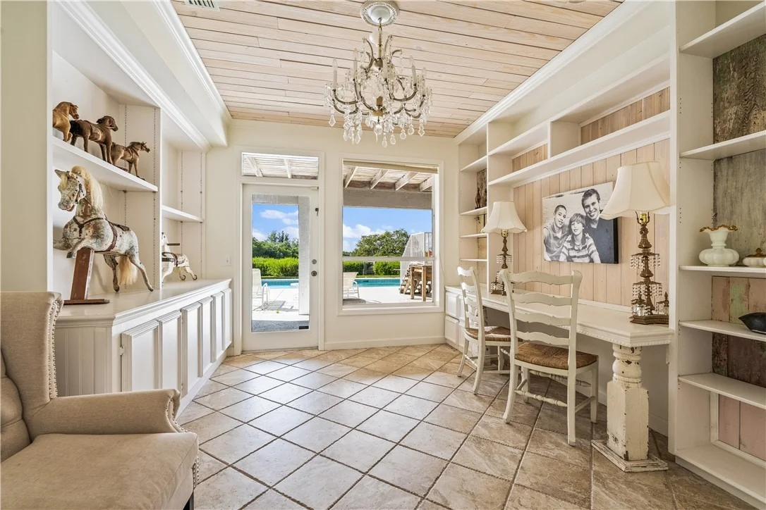 Photo of 8525 Seacrest Drive