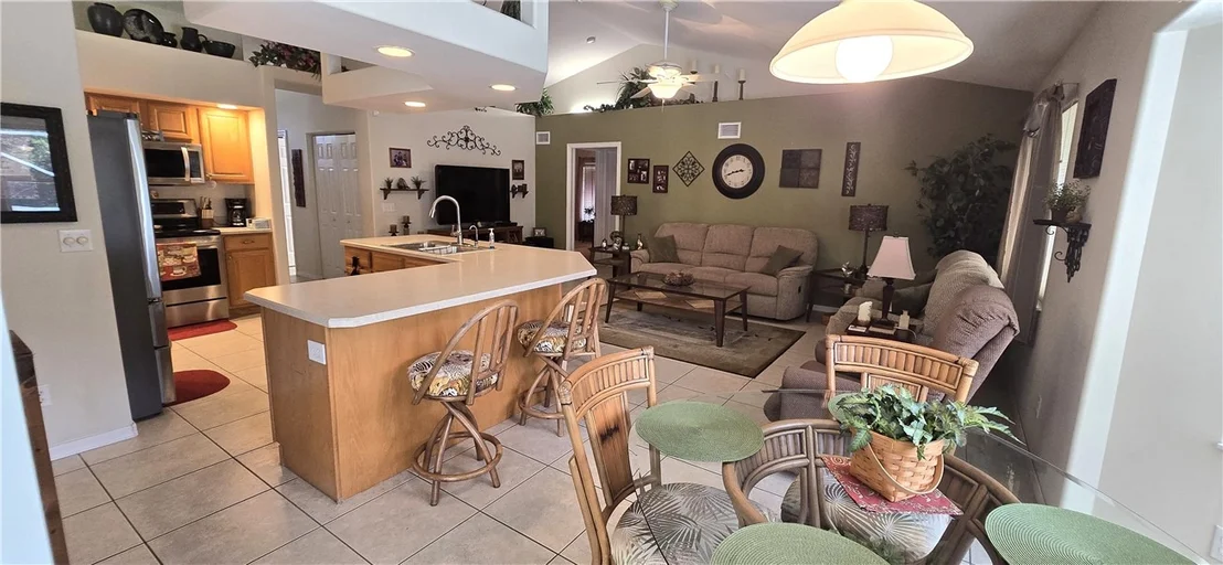Photo of 443 Coply Terrace