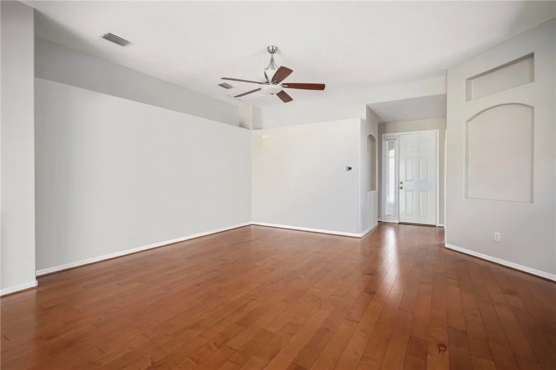 Photo of 1336 Shoreline Circle