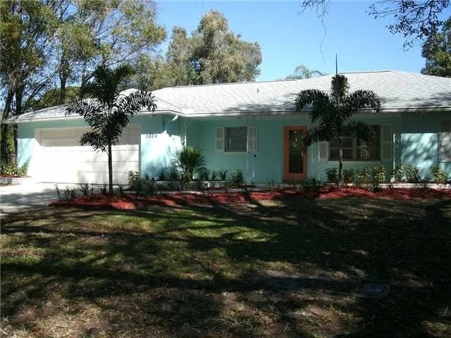 Photo of 2624 Victory Boulevard
