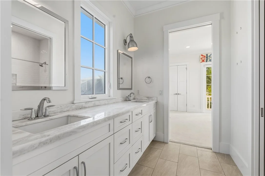 Photo of 1385 Sunset Point Lane