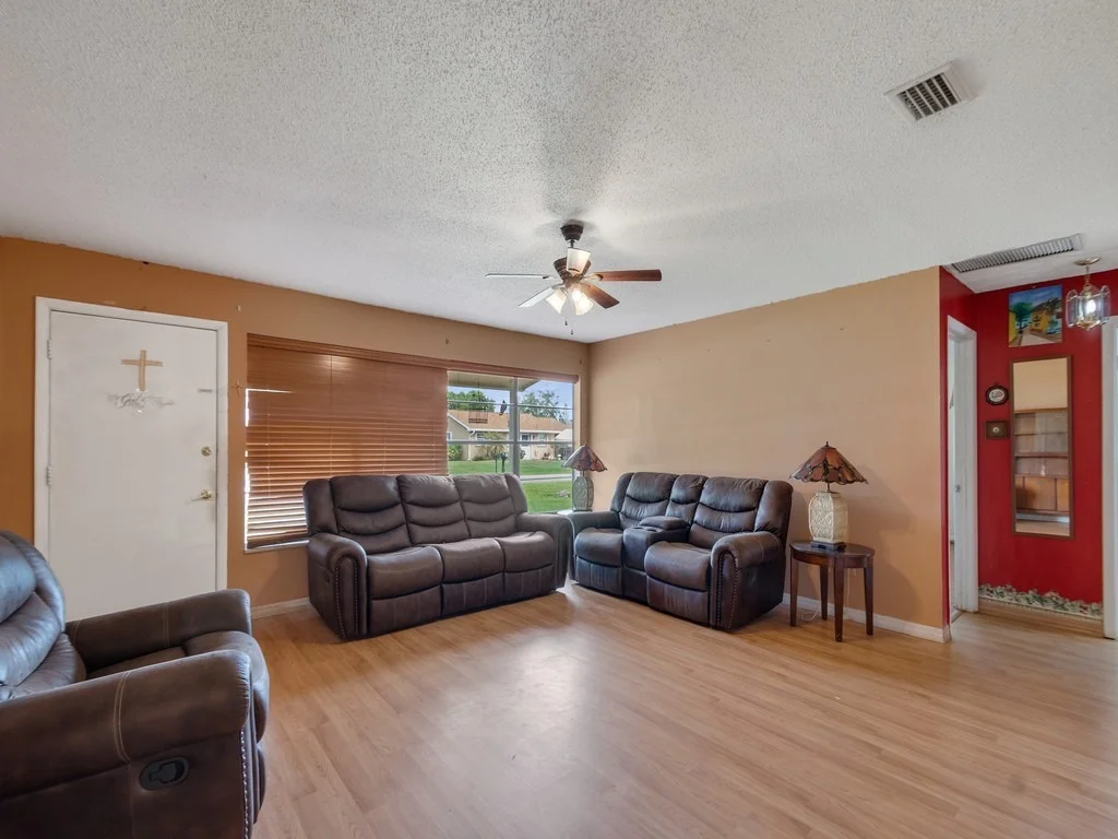 Photo of 418 Maple Street