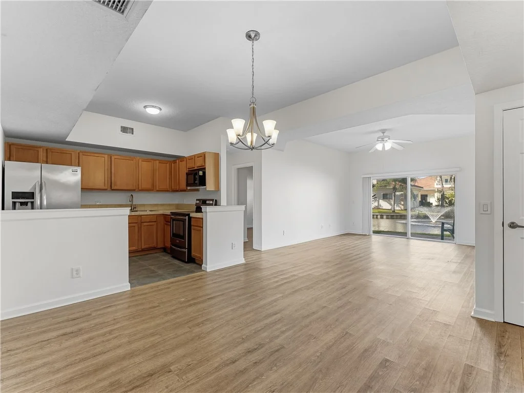 Photo of Unit 103 at 504 7th Square