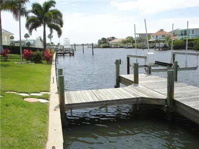 Photo of 17 Dolphin Drive