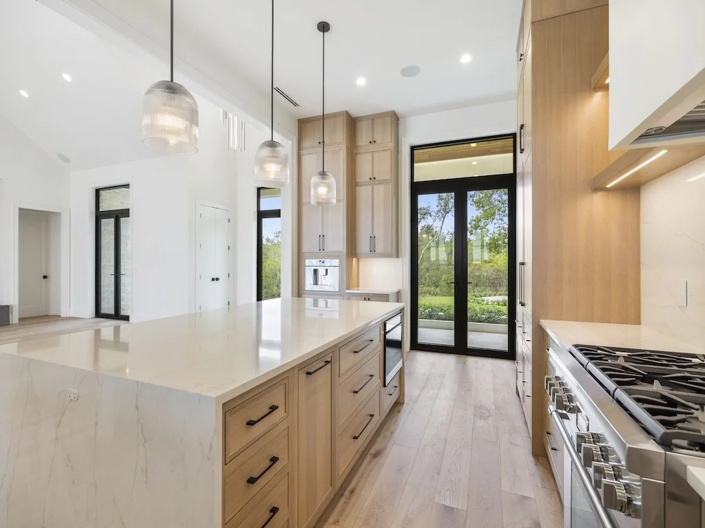 Photo of 8680 Shore Lane