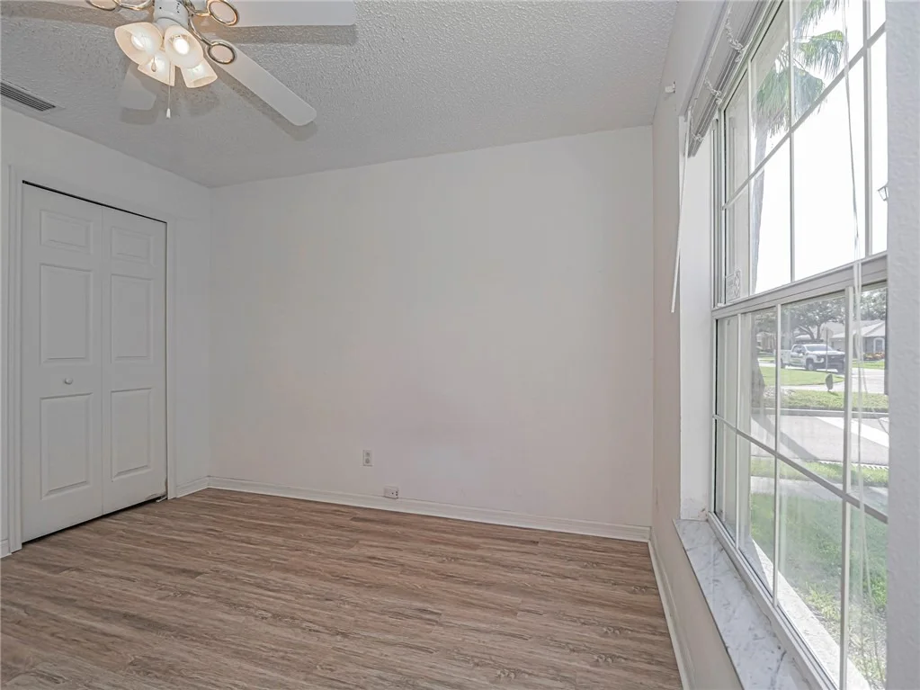 Photo of 1143 N 13th Square