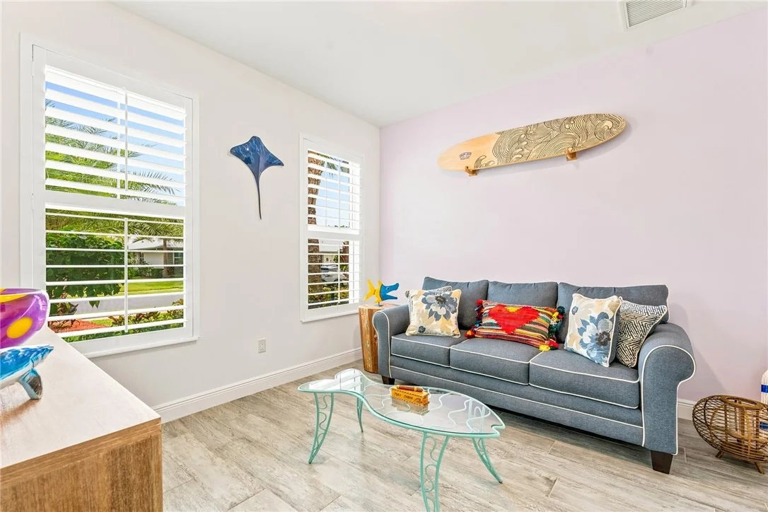 Photo of 3929 Shoreside Drive