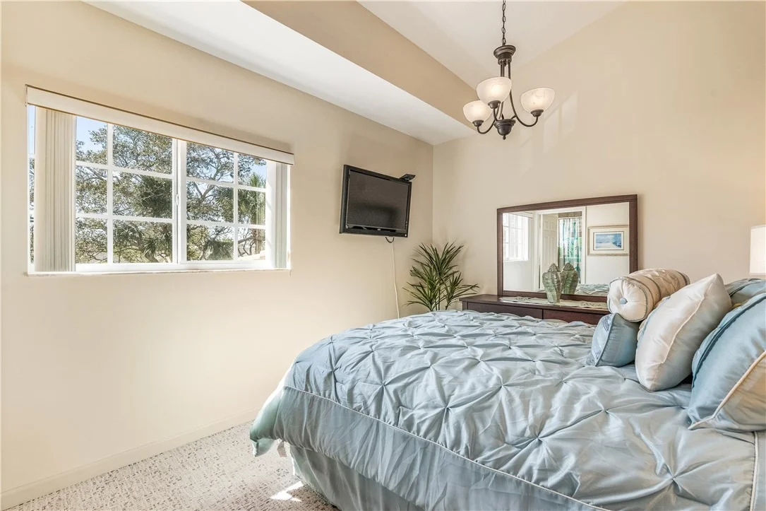 Photo of Unit 201 at 512 7th Square