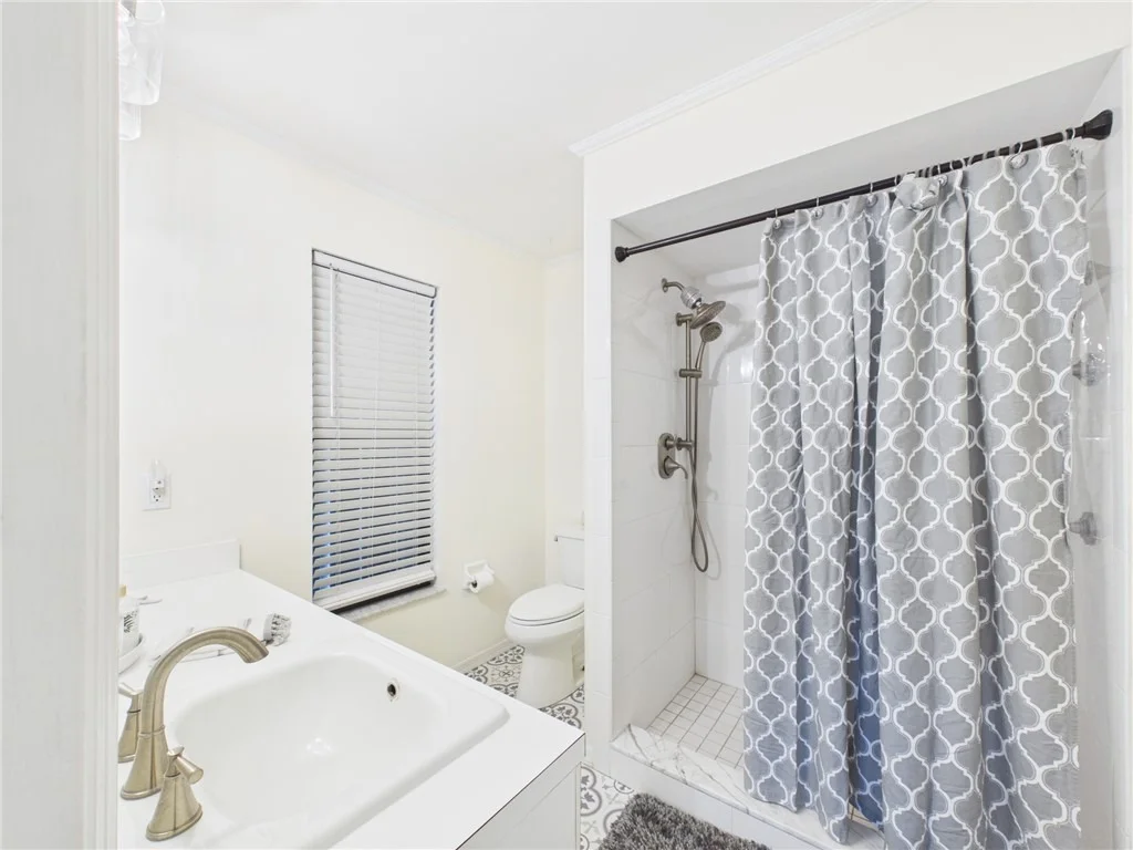Photo of 225 Midvale Terrace
