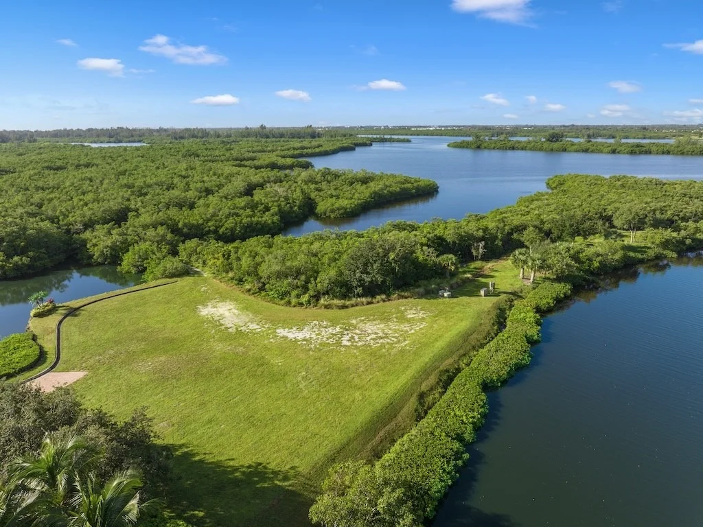 Photo of 325 Estuary Drive
