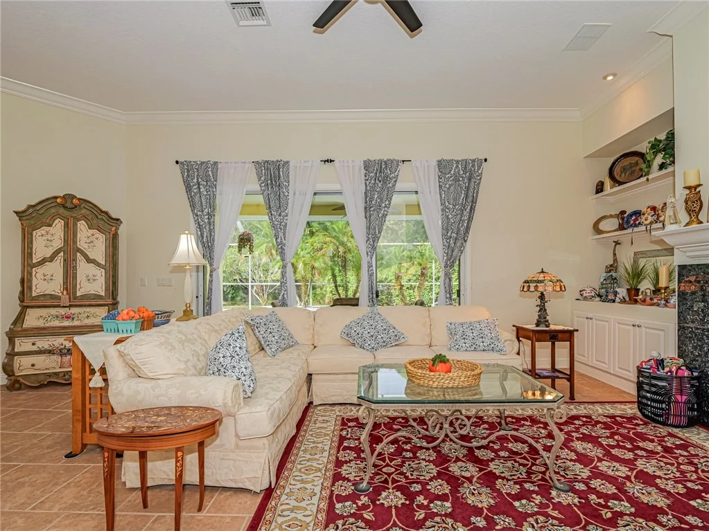 Photo of 5873 Pine Ridge Circle