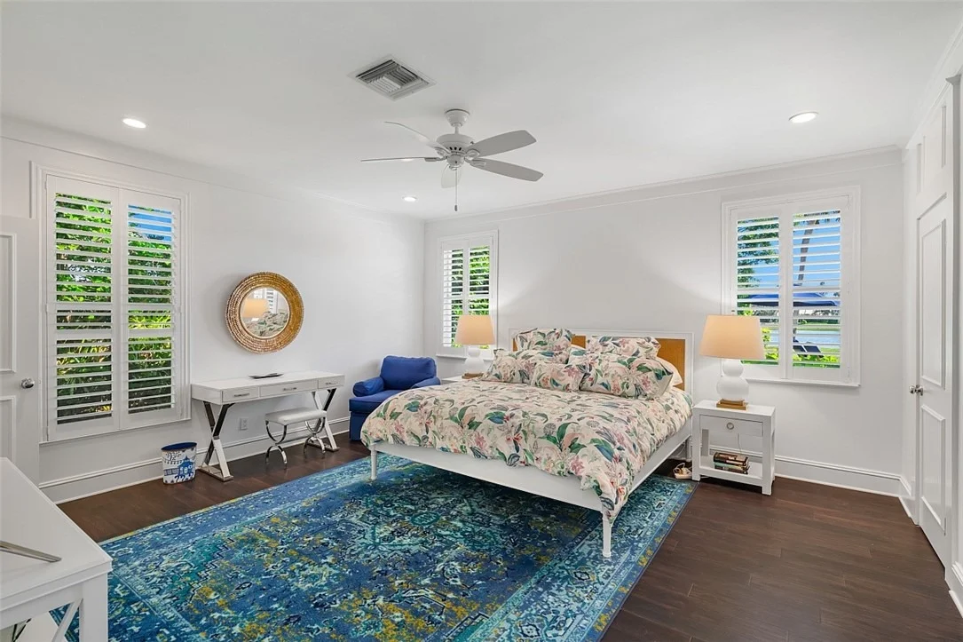Photo of 190 Oleander Way