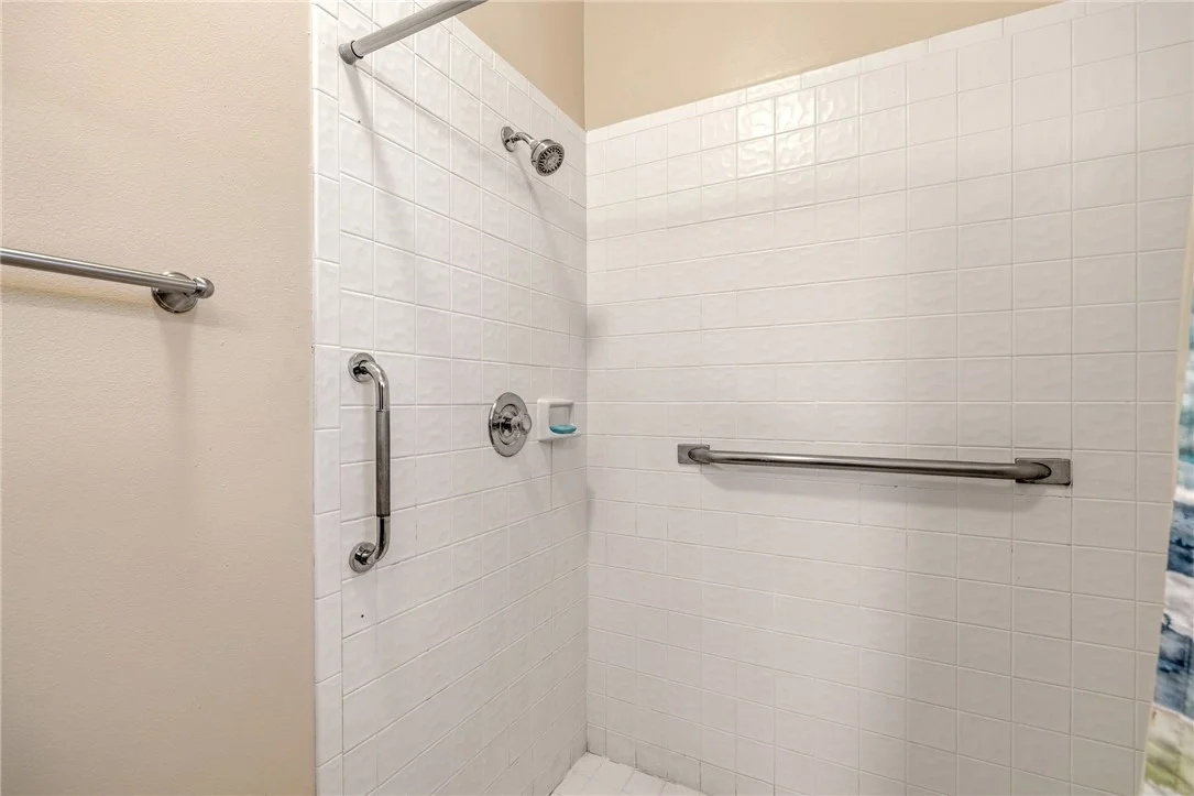 Photo of 460 Tamarind Place