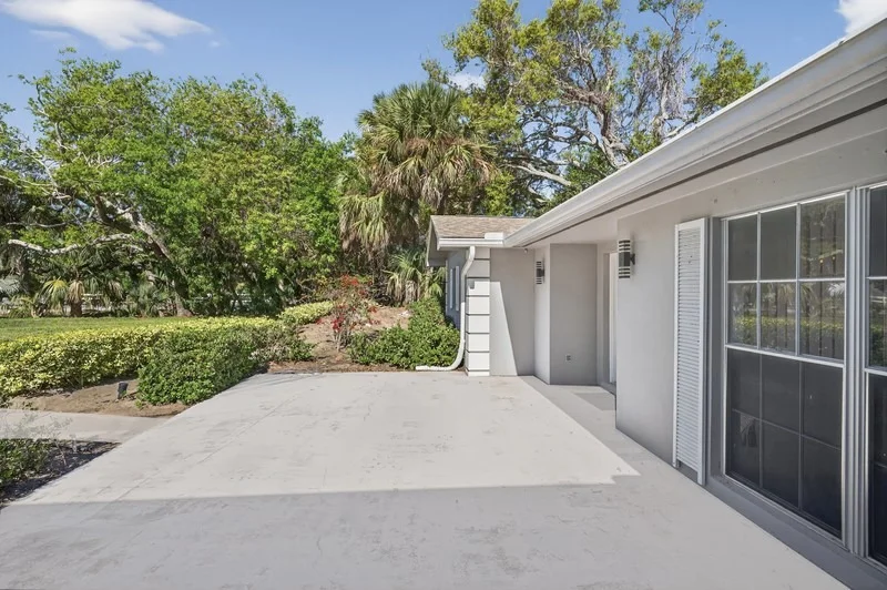 Photo of 1926 Surfside Terrace