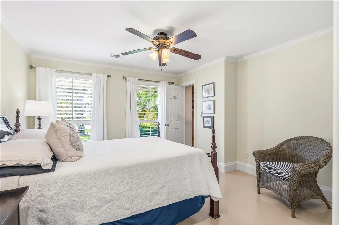 Photo of 727 Shore Drive