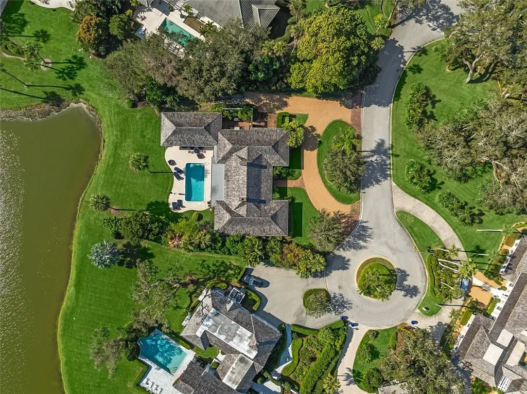 Photo of 190 Oleander Way