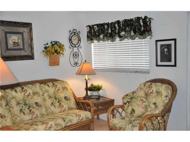 Photo of Unit 101 at 528 7th Square