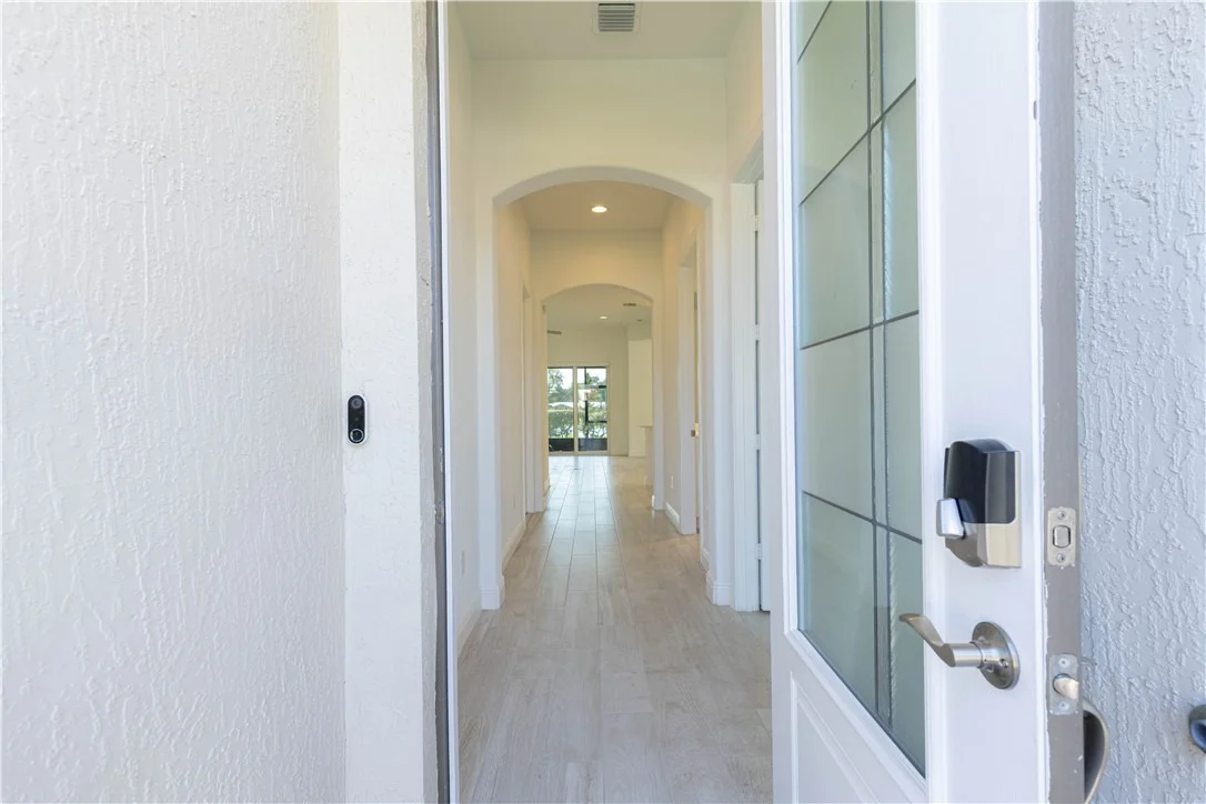 Photo of 5979 Bella Rosa Lane