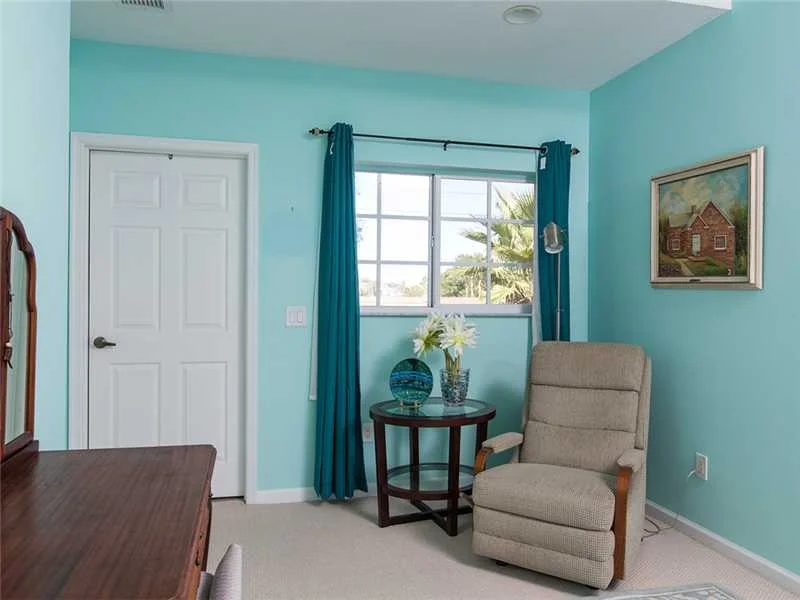 Photo of Unit 201 at 548 7th Square