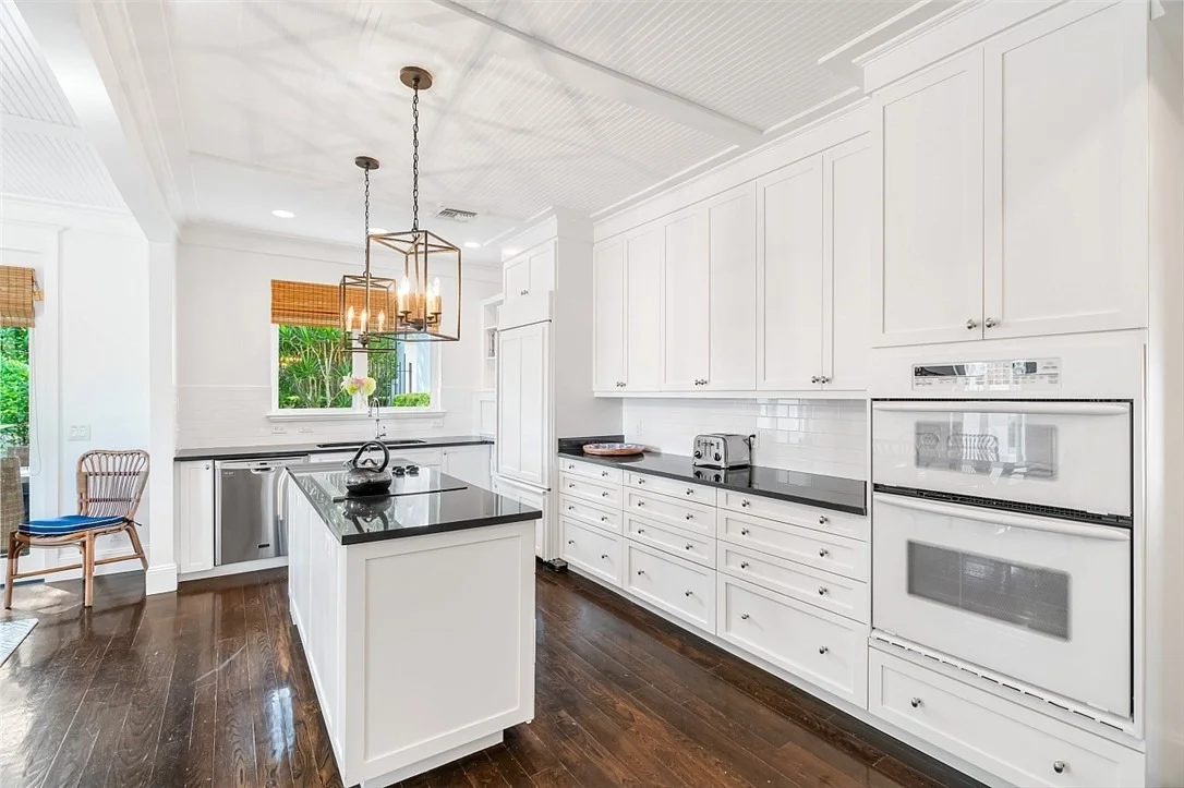 Photo of 190 Oleander Way