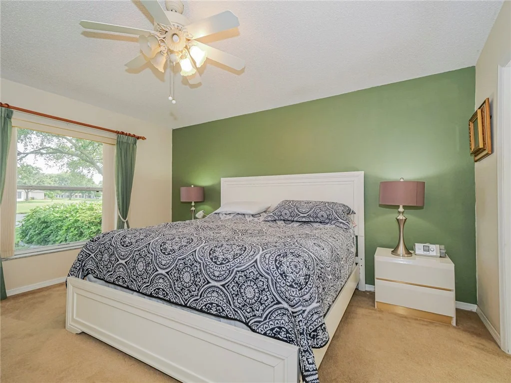Photo of 1360 10th Manor