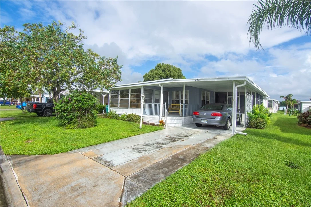Photo of 959 Laurel Circle