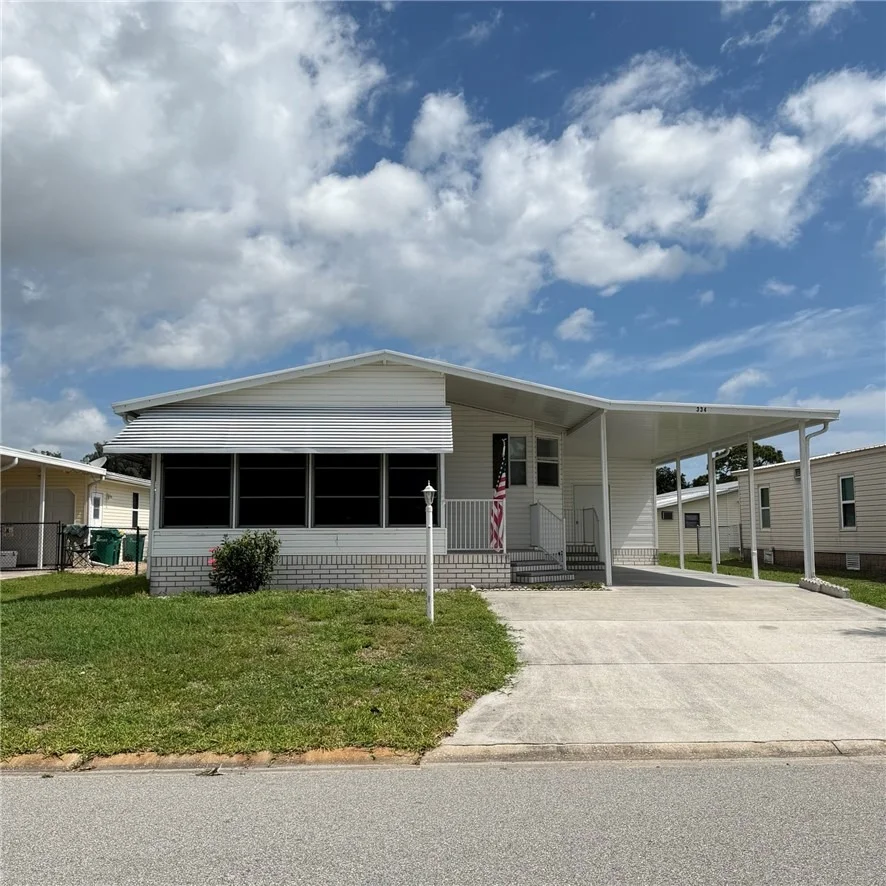 Photo of 334 Macadamia Drive