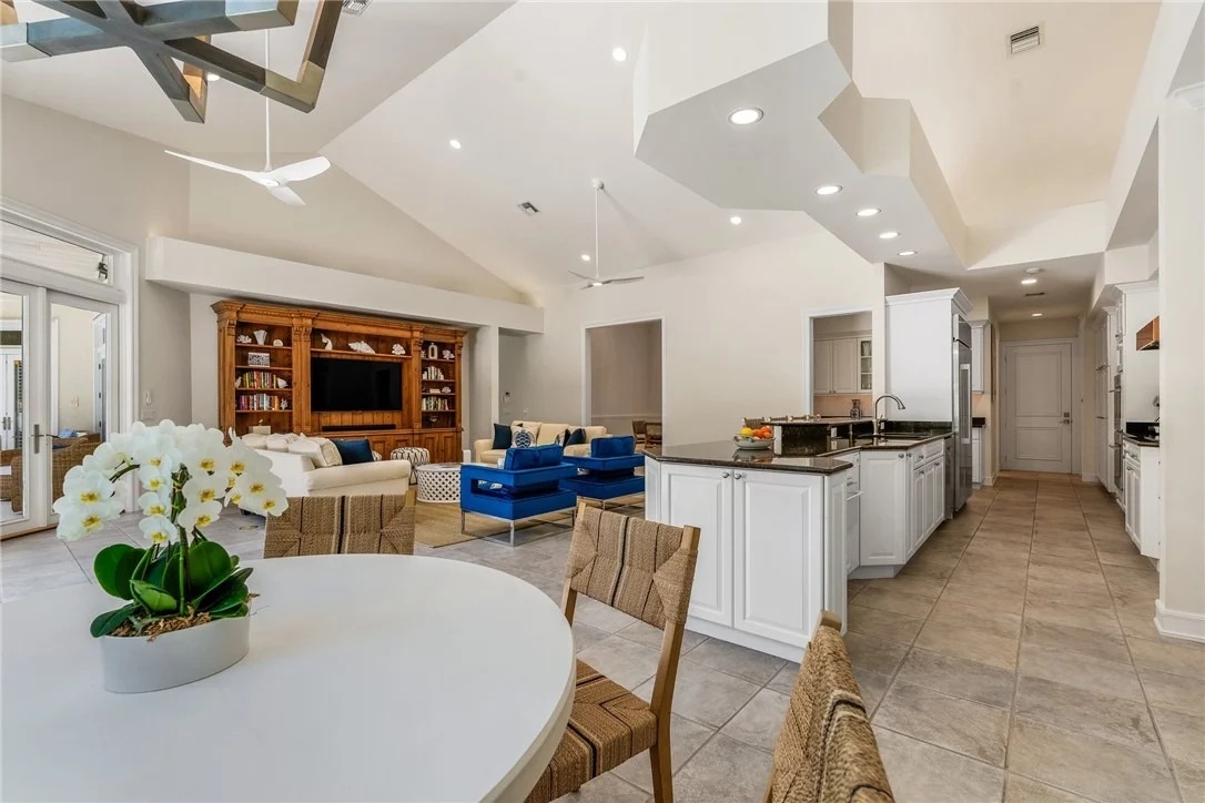 Photo of 103 River Oak Drive